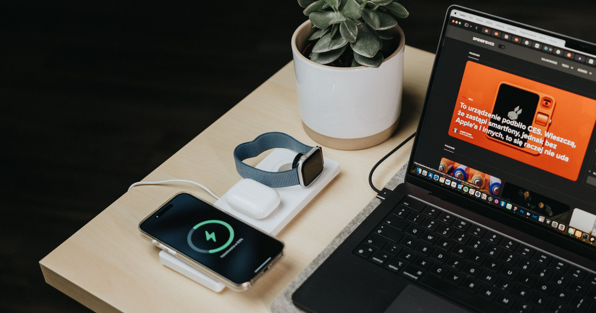 Belkin BoostCharge Pro 3-in-1 test, fot. Krzysztof Basel.