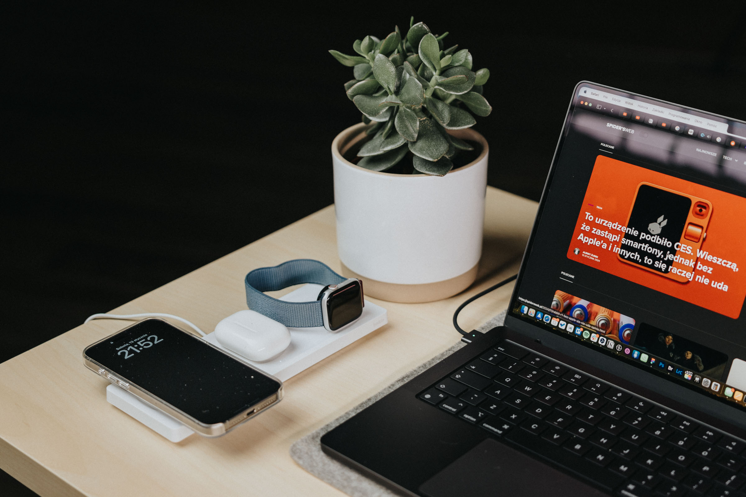 Belkin BoostCharge Pro 3-in-1 test, fot. Krzysztof Basel.
