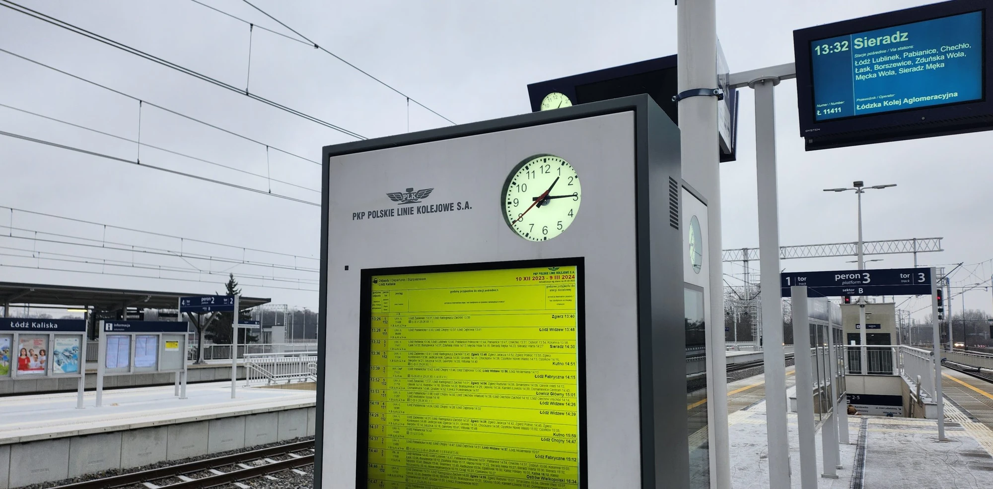 dworzec informacja