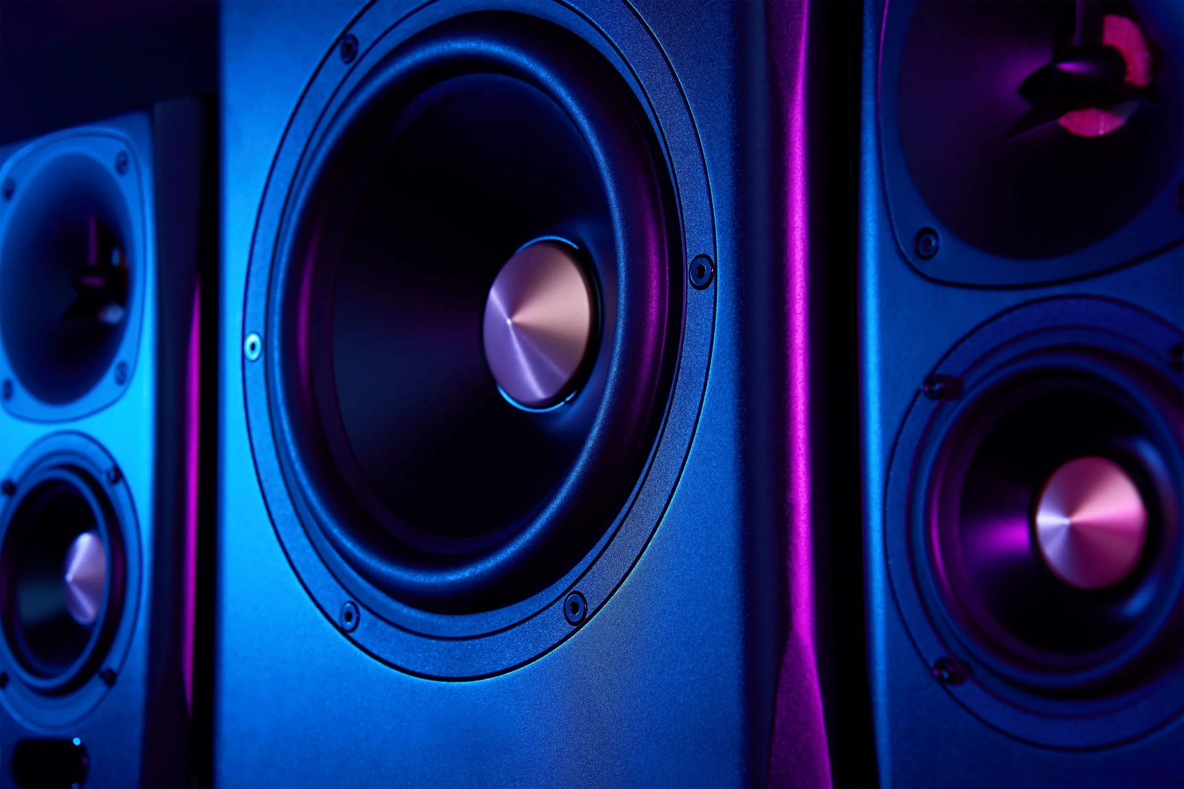 Oto Music Frame. Samsung zrobił nietypowy głośnik, nie mylić z obrazem