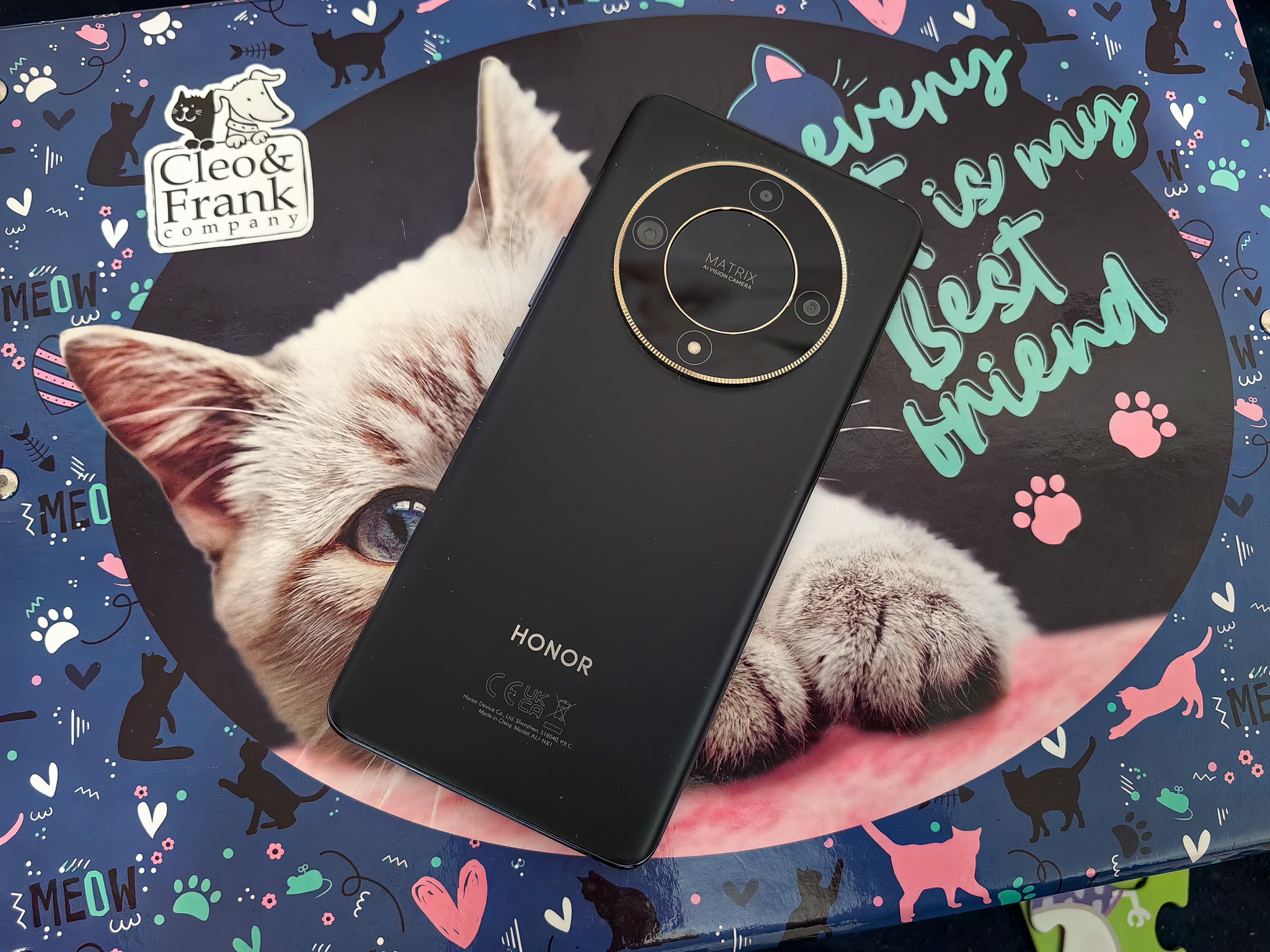 Honor chce dać ci trochę miłości za zakup Magic 6 Lite. Możną ją wydać na elektronikę