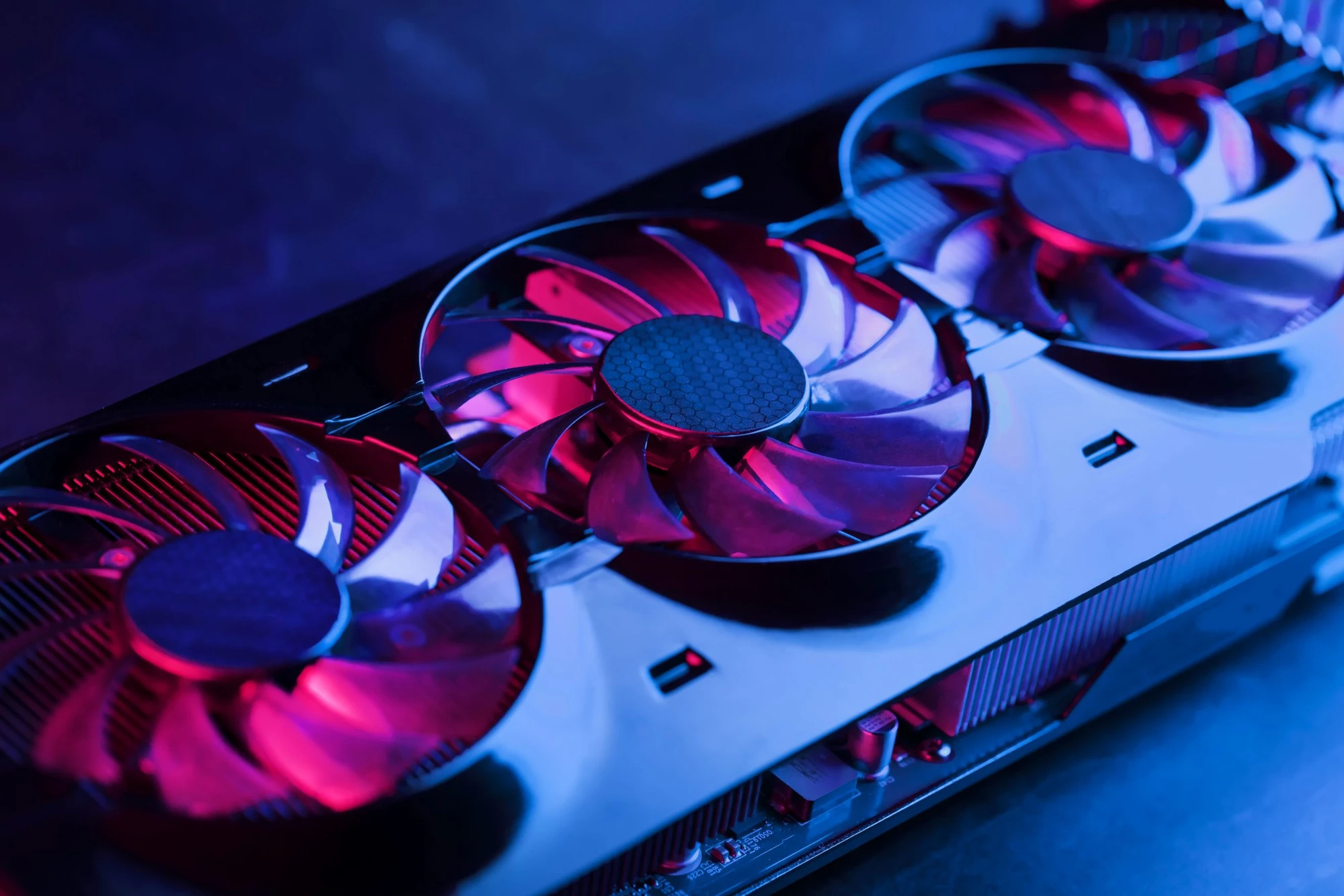 AMD uratuje twoją starą kartę graficzną. Pojawiło się rozwiązanie, na które czekałem