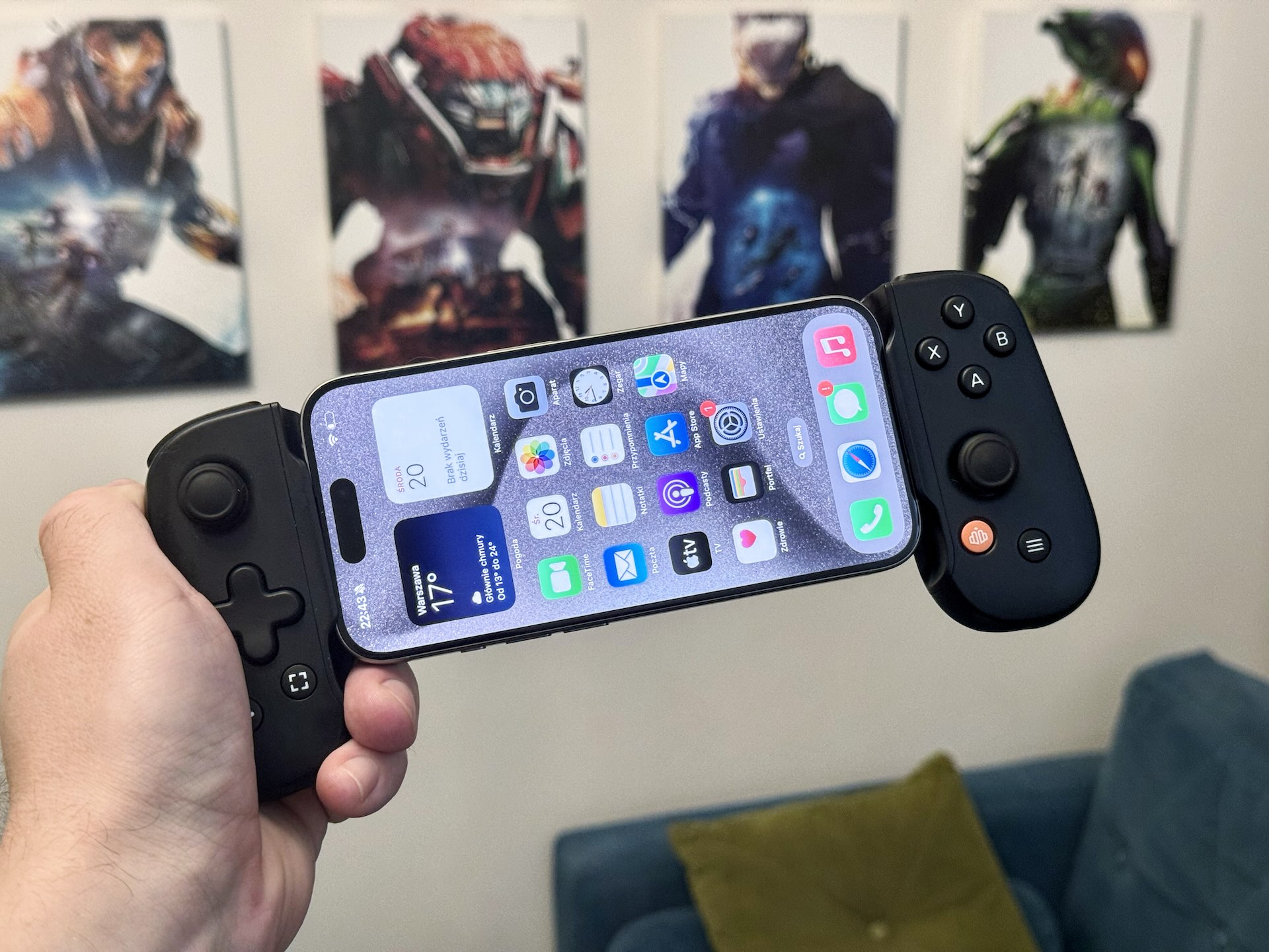 iPhone 15 Pro i kontroler do gier - brak trybu poziomego w iOS