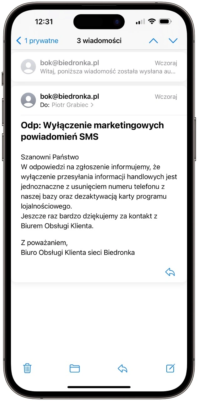 Jak wyłączyć SMS od Biedronki? BOK podaje, że trzeba usunąć konto 