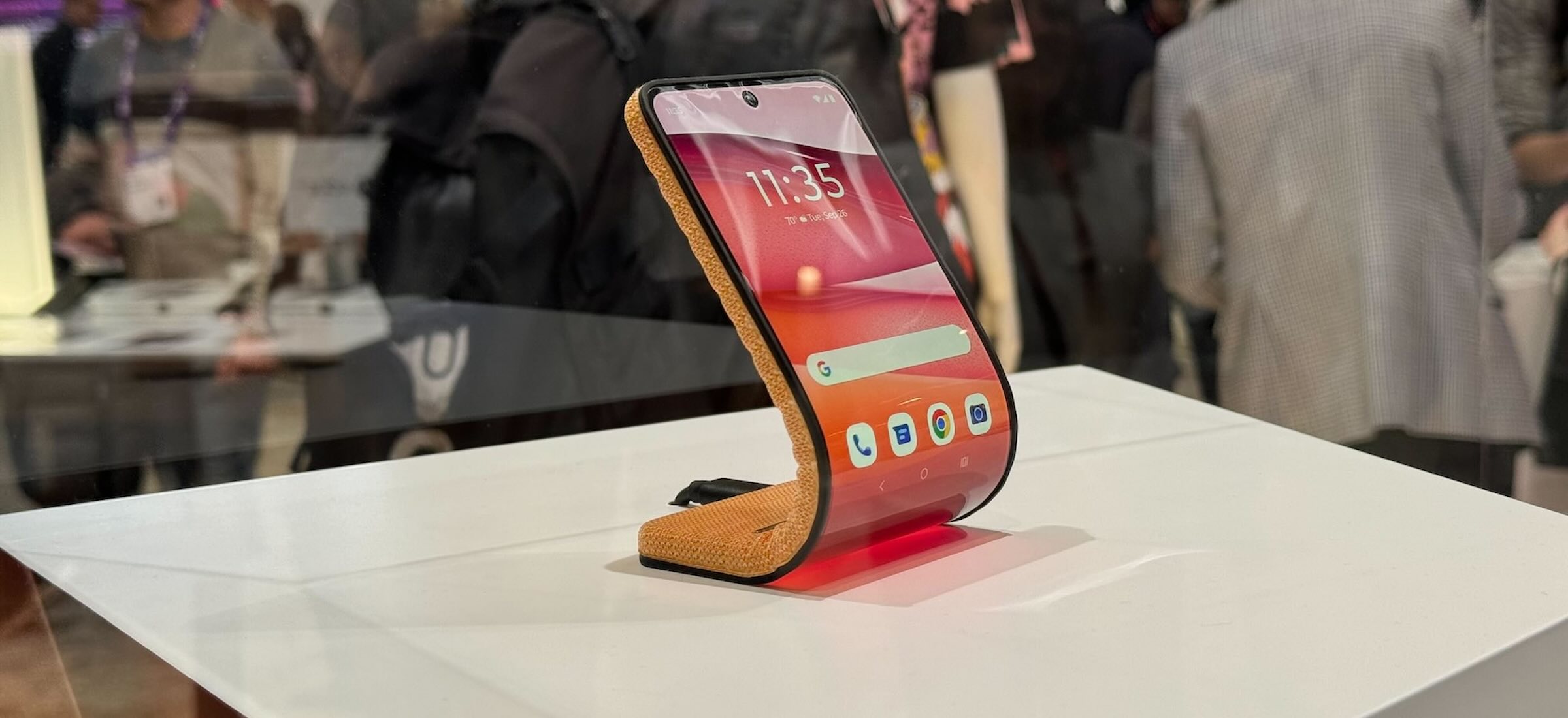 motorola smartfon na nadgarstek