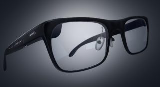 Wyglądają jak zwykłe okulary, a są wypełnione elektroniką. Nie trzeba nosić hełmu na głowie