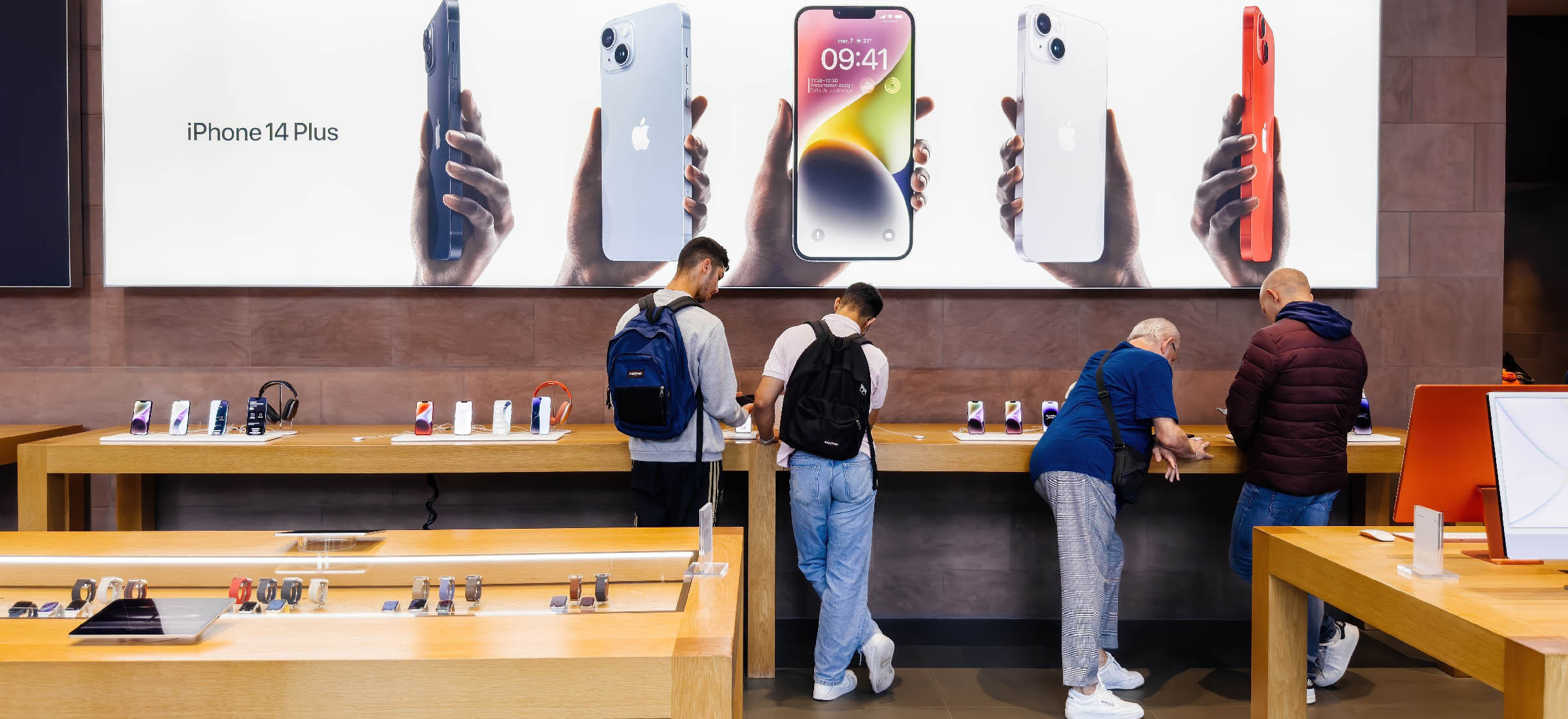 Wcisnęli Apple'owi kilka tysięcy podróbek iPhone'ów. Ten przekręt był prawie doskonały