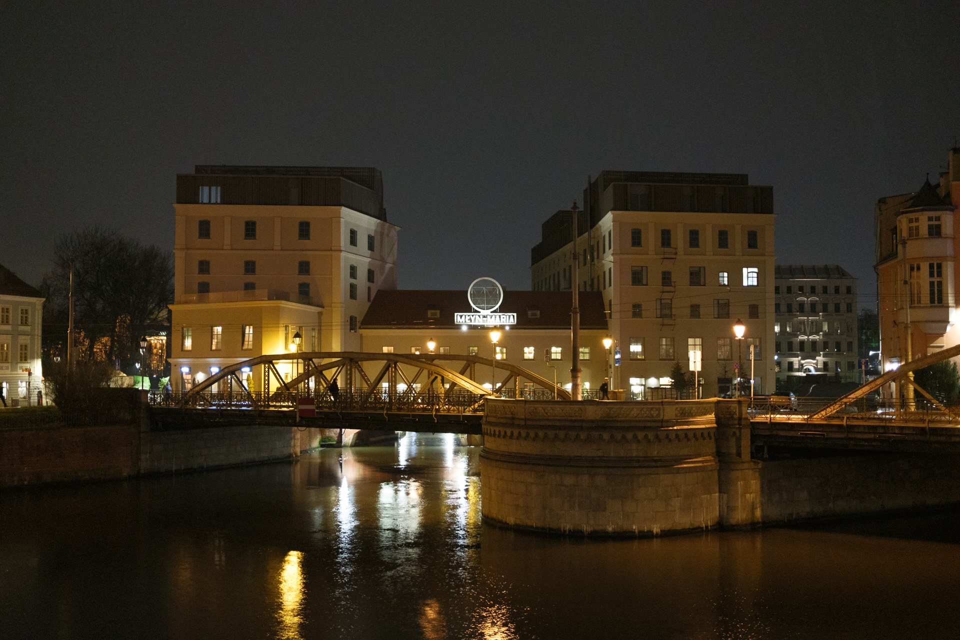 Fujifilm X100VI - test ISO 6400 class="wp-image-4521372" width="842"