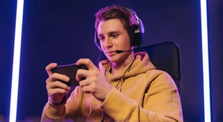 Call of Duty Warzone wlatuje na smartfony. Sprawdź, czy telefon sobie z nią poradzi