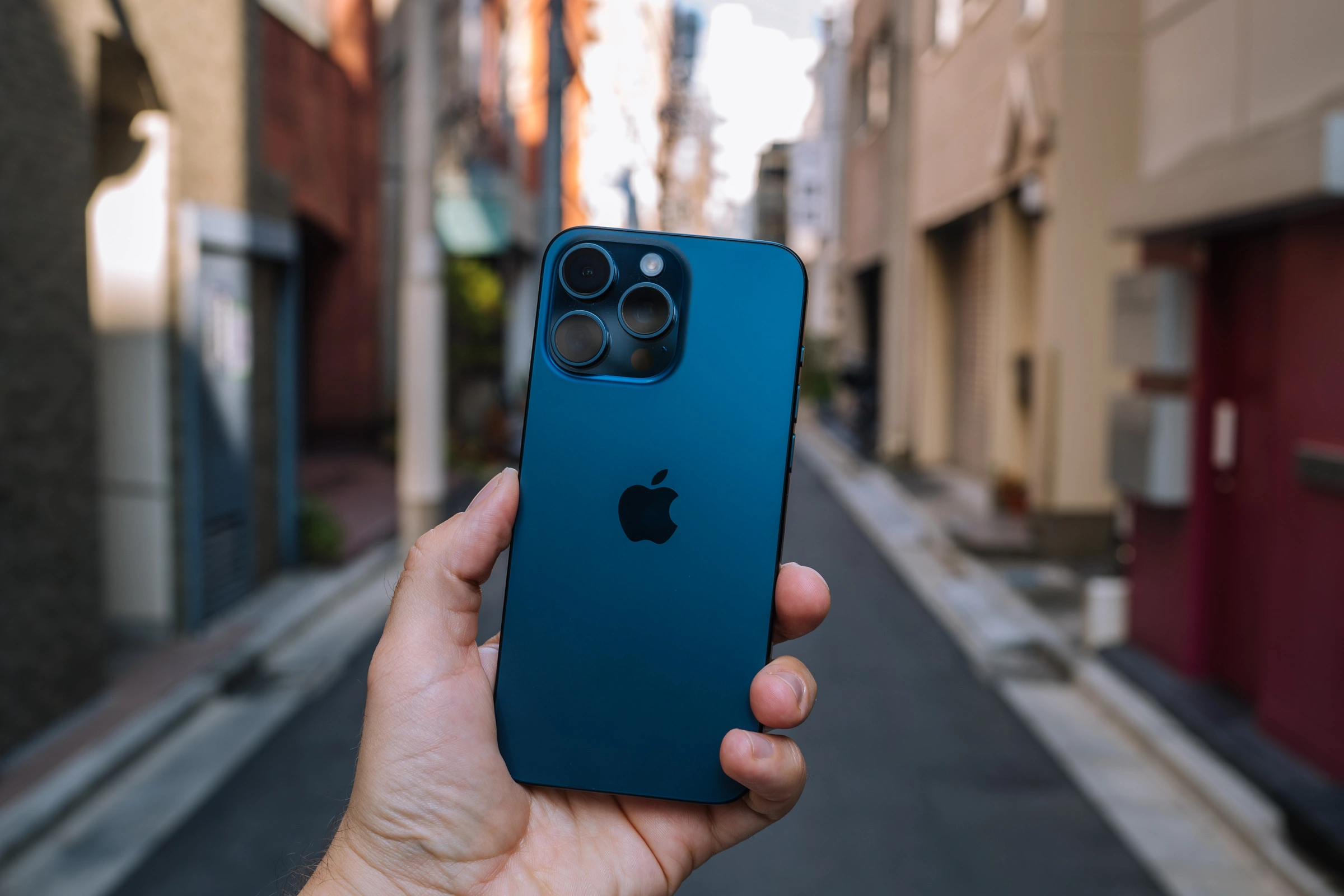 iPhone 15 Pro Max w świetnej cenie. Lepszej okazji nie znajdziesz