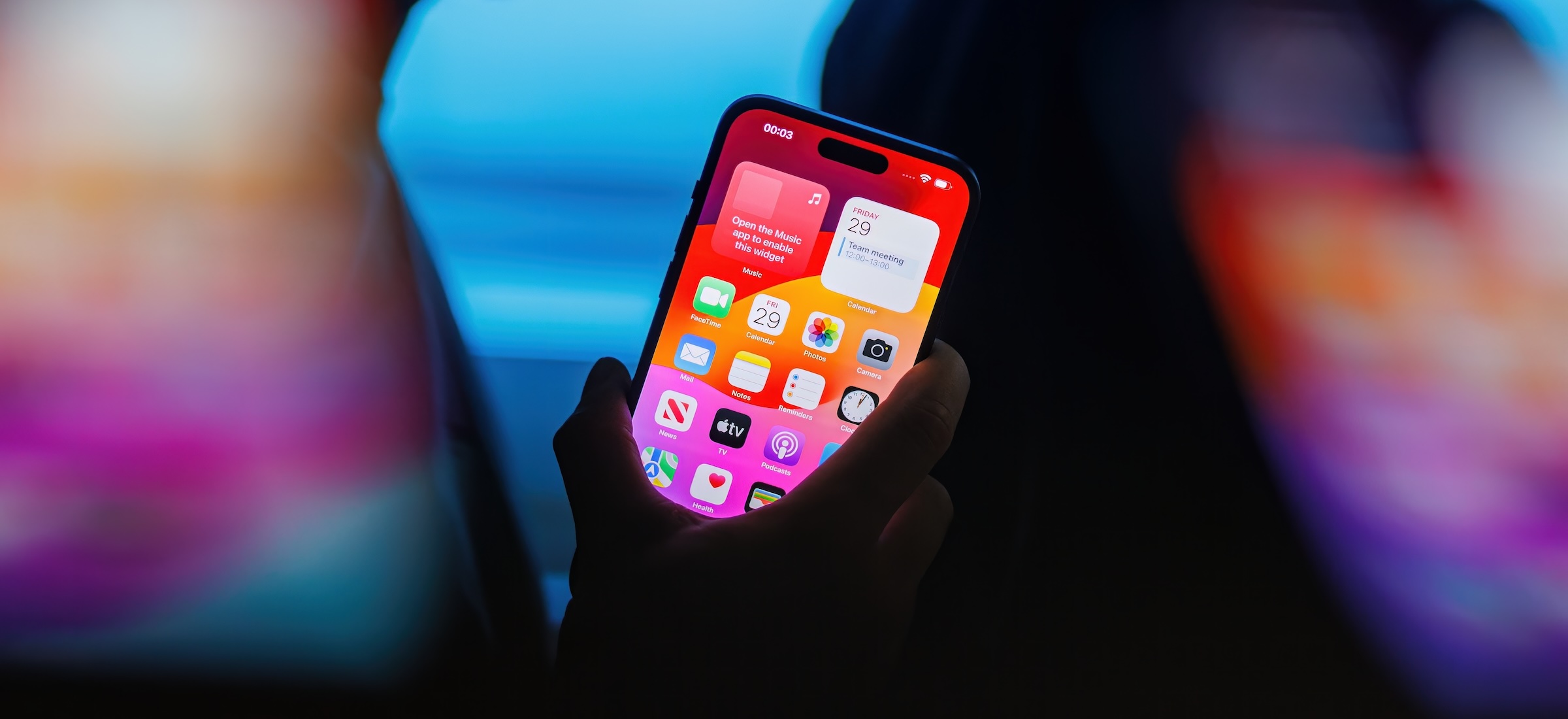 iPhone 16