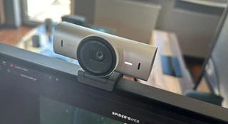 Logitech MX Brio. Ta kamera internetowa wbija w krzesło - recenzja 
