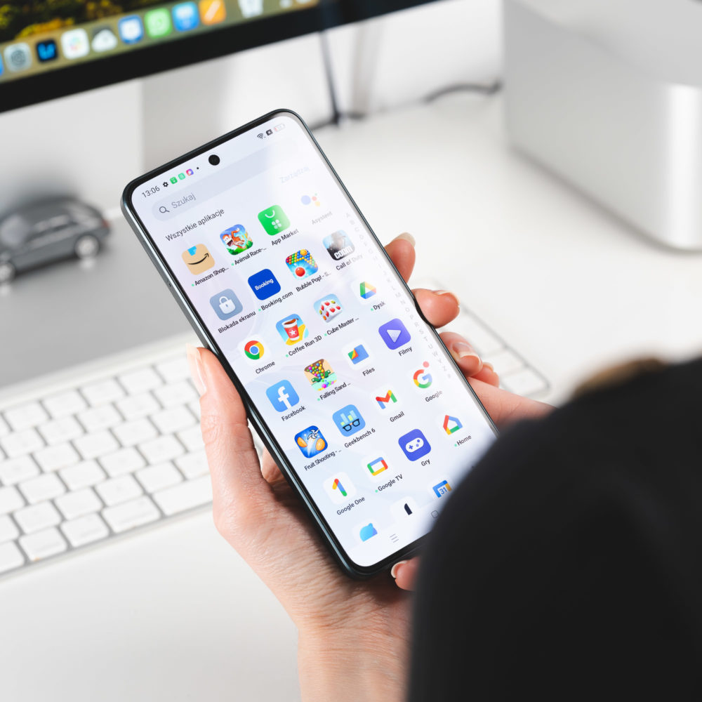 https://ocs-pl.oktawave.com/v1/AUTH_2887234e-384a-4873-8bc5-405211db13a2/spidersweb/2024/03/oppo-reno-11-f-5g-opinie-test-14-1000x1000.jpg