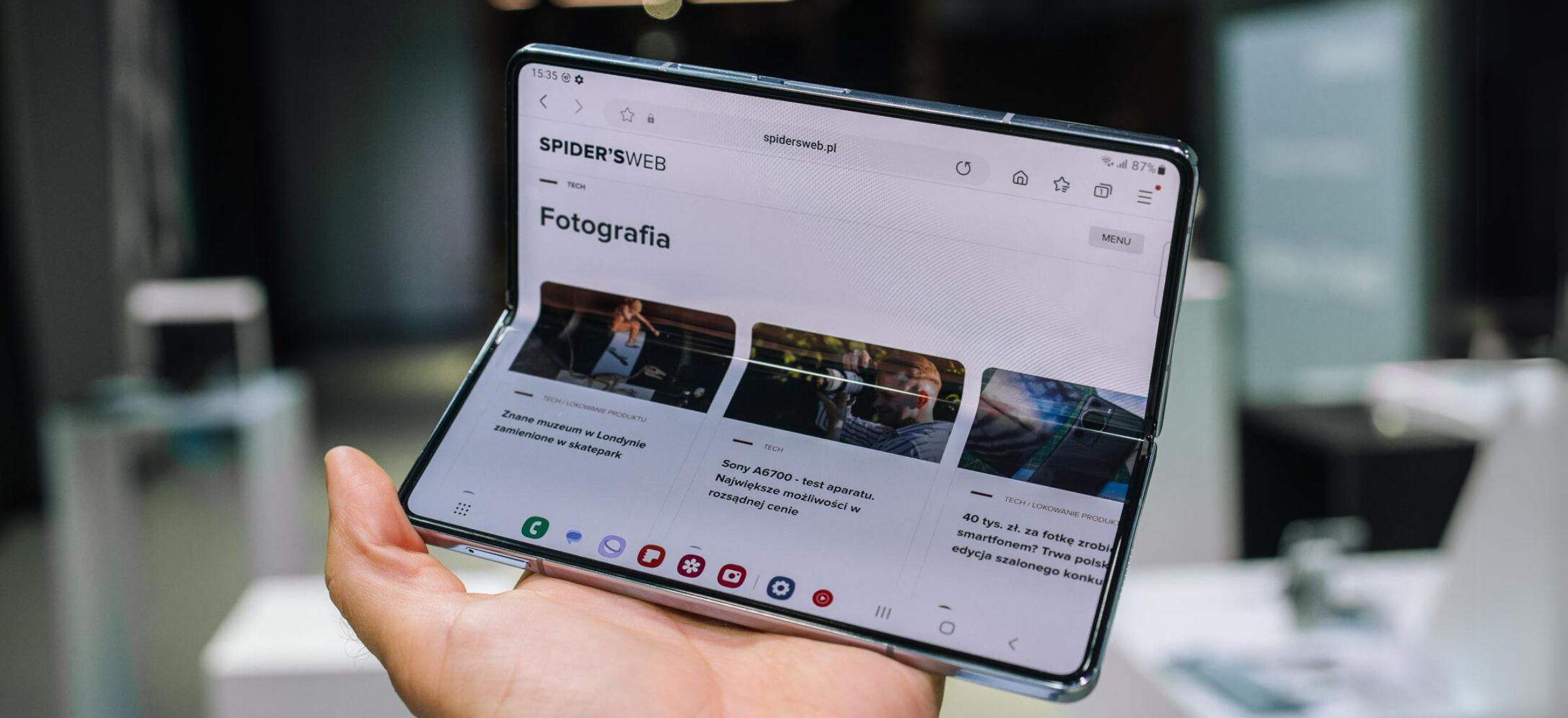 Samsung ma sprytny plan. Ten telefon poskładasz jak chusteczkę