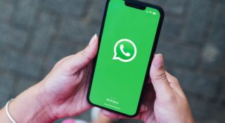 Unia wymusiła na WhatsAppie ważną zmianę. Teraz możemy zobaczyć, jak wygląda