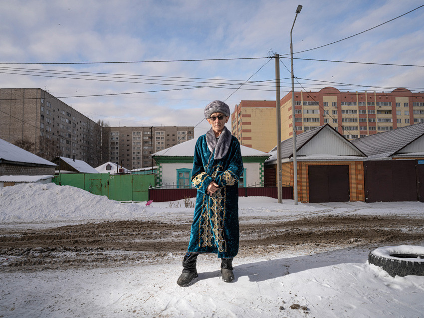 I miejsce: Jorge Mónaco (Argentyna) za zbiór Portraits and Landscapes (Portrety i krajobrazy)