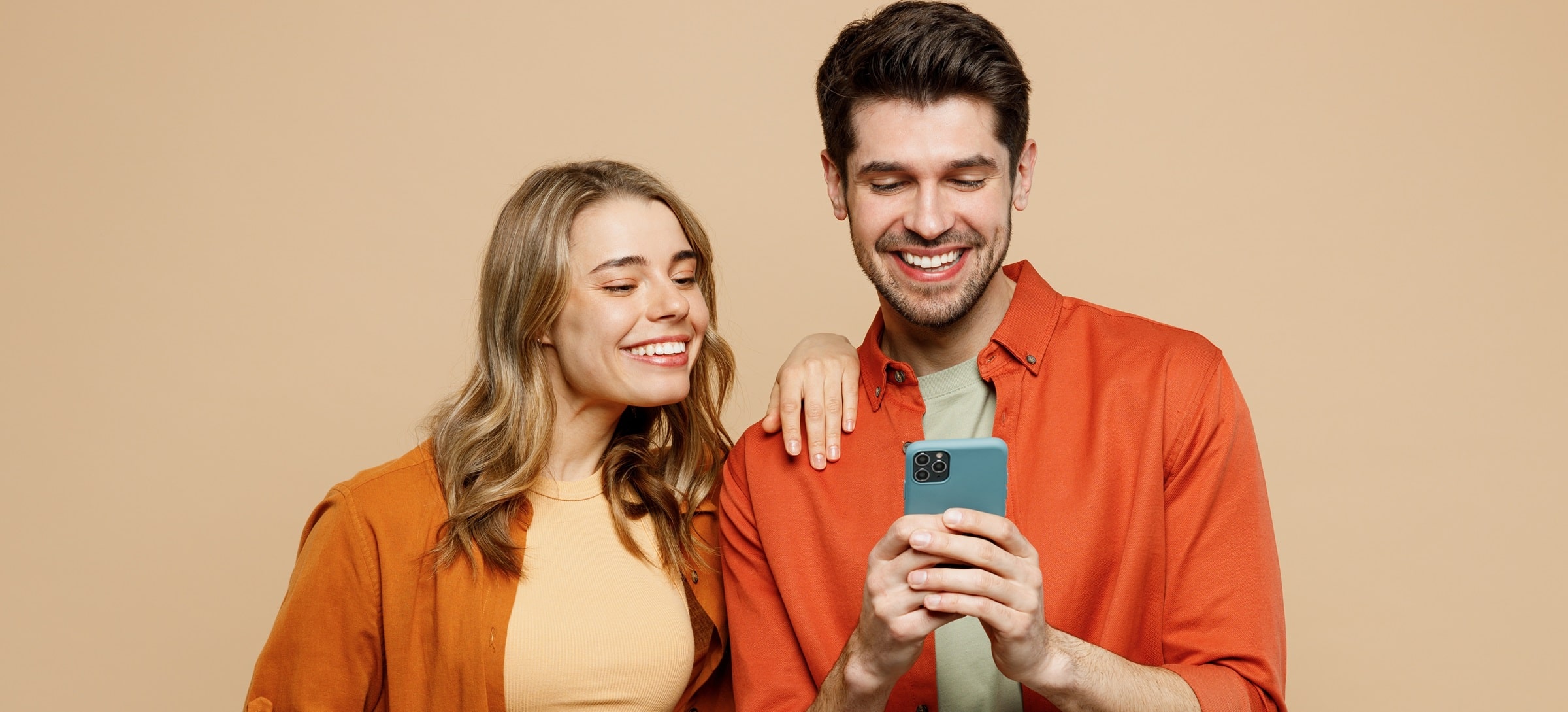 Orange startuje z nową promocją. Dostaniesz 6 miesięcy abonamentu za darmo