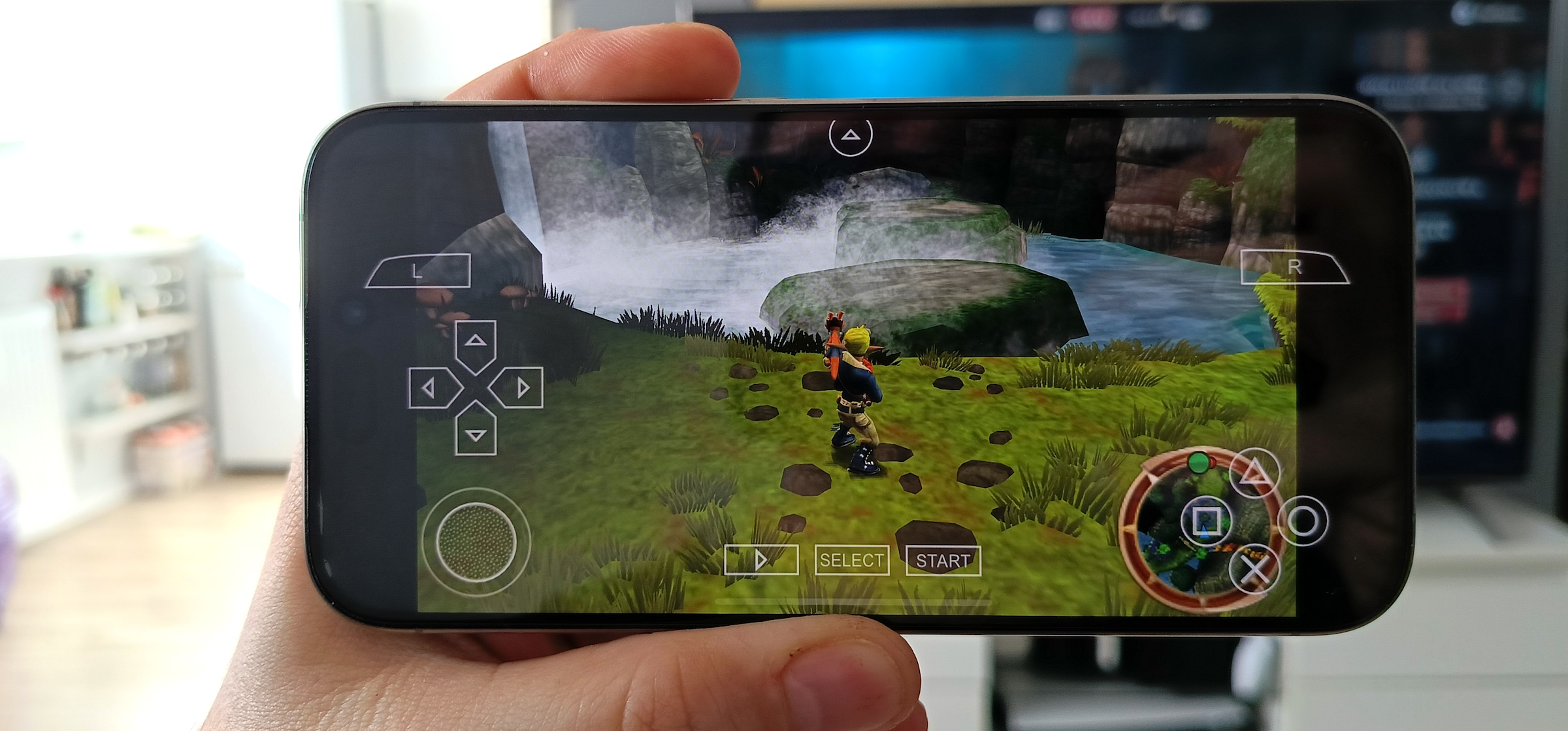 Najlepszy (i darmowy) emulator PSP już na iPhone. Bez reklam