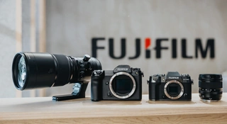 Widziałem nowości Fujifilm: aparaty X-T50, GFX100S II i dwa obiektywy