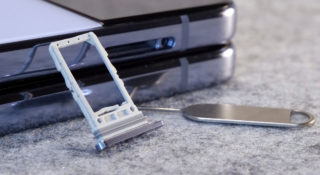 Jak wymienić kartę SIM w telefonach Samsung? Poradnik