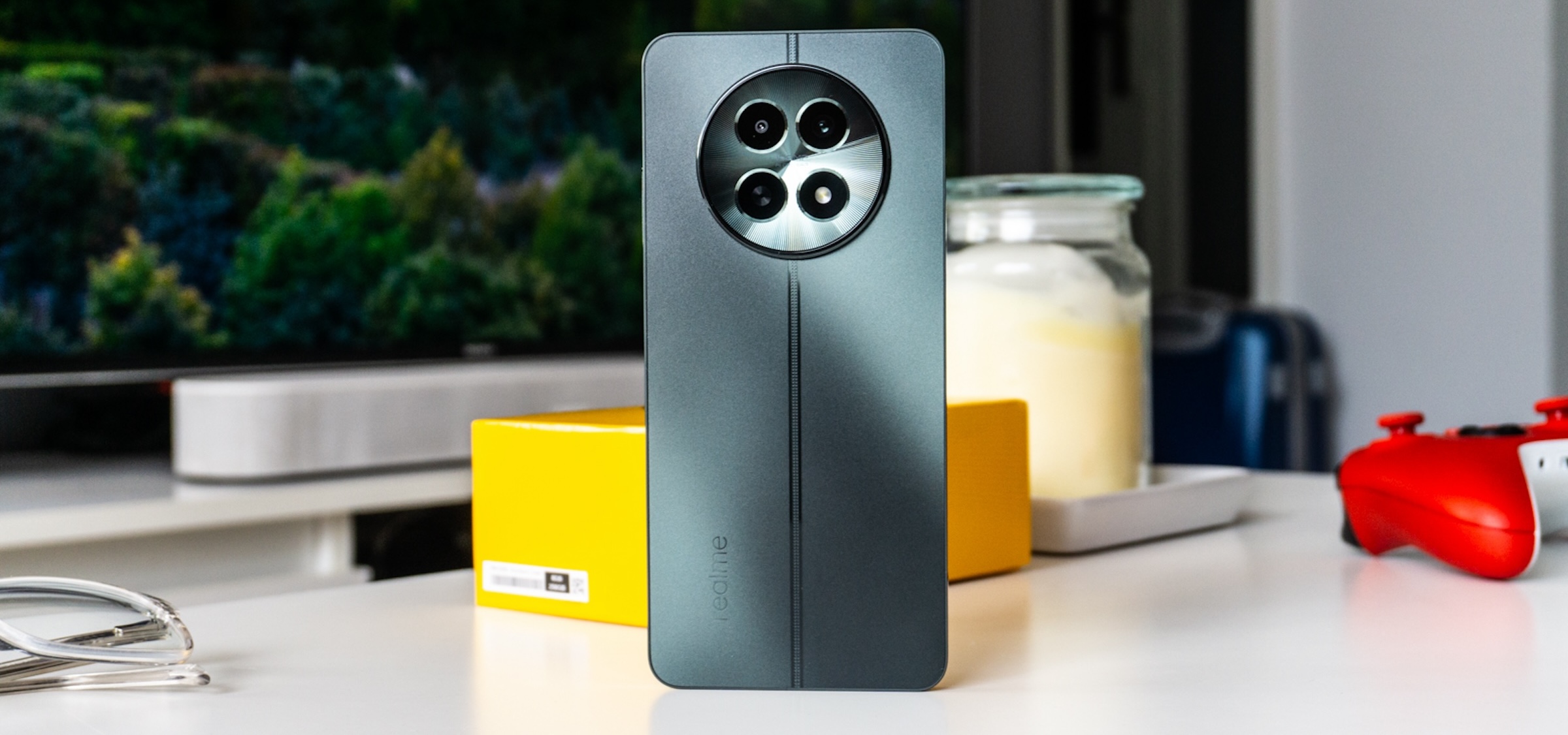 Test realme 12 5G: nie ma ładniejszego ekonomicznego smartfonu 5G z Android 14