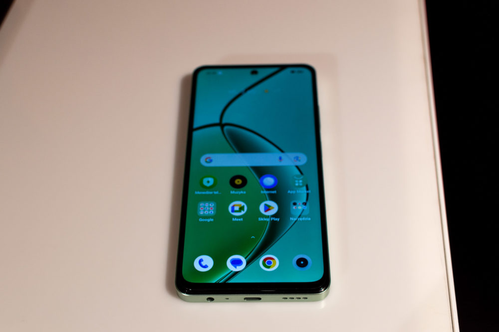 https://ocs-pl.oktawave.com/v1/AUTH_2887234e-384a-4873-8bc5-405211db13a2/spidersweb/2024/05/realme-12-5g-polskie-ceny-08-1000x665.jpg