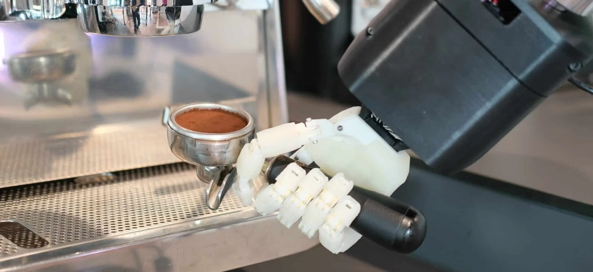 Nie zabraknie już rąk do pracy. Ten robot poda ci pomocną dłoń