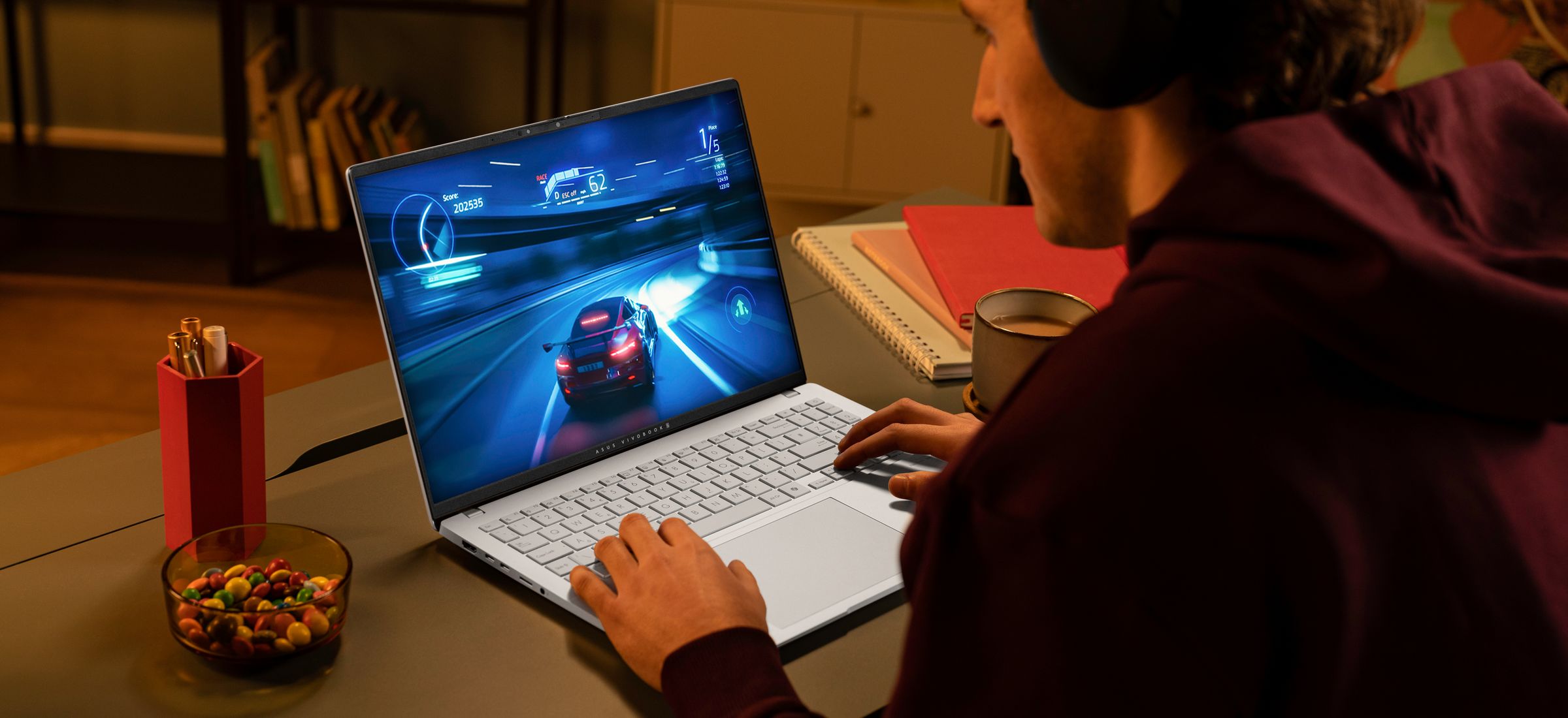 ASUS otwiera worek z nowymi laptopami. Od zalewu nowości dostałem oczopląsu