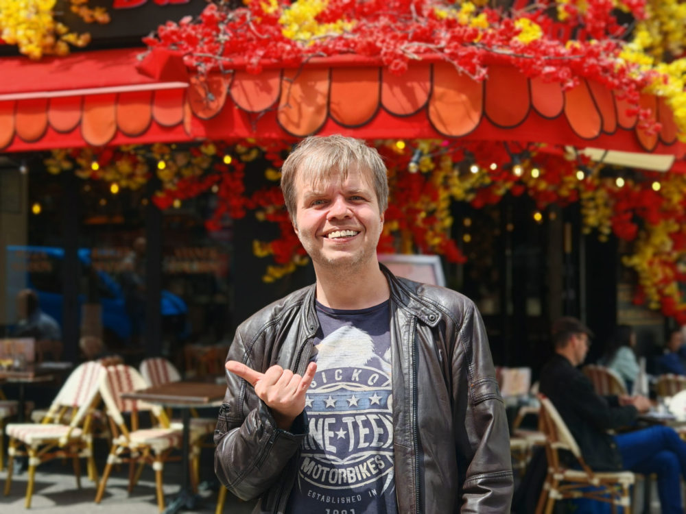 https://ocs-pl.oktawave.com/v1/AUTH_2887234e-384a-4873-8bc5-405211db13a2/spidersweb/2024/06/honor-200-pro-portrety-1-1000x750.jpg