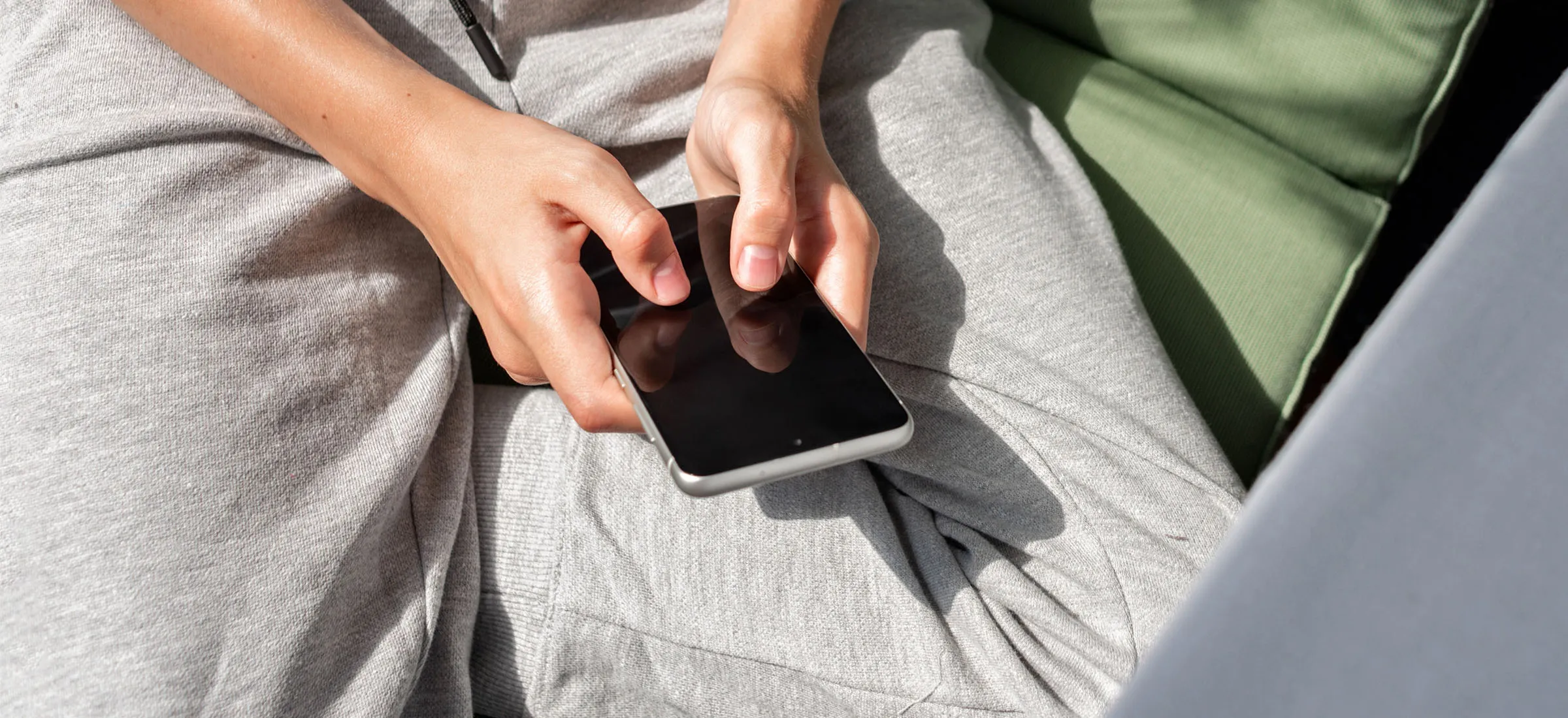 Algorytmy i powiadomienia z social mediów nie dla dzieci. Chyba że dostaną pisemną zgodę
