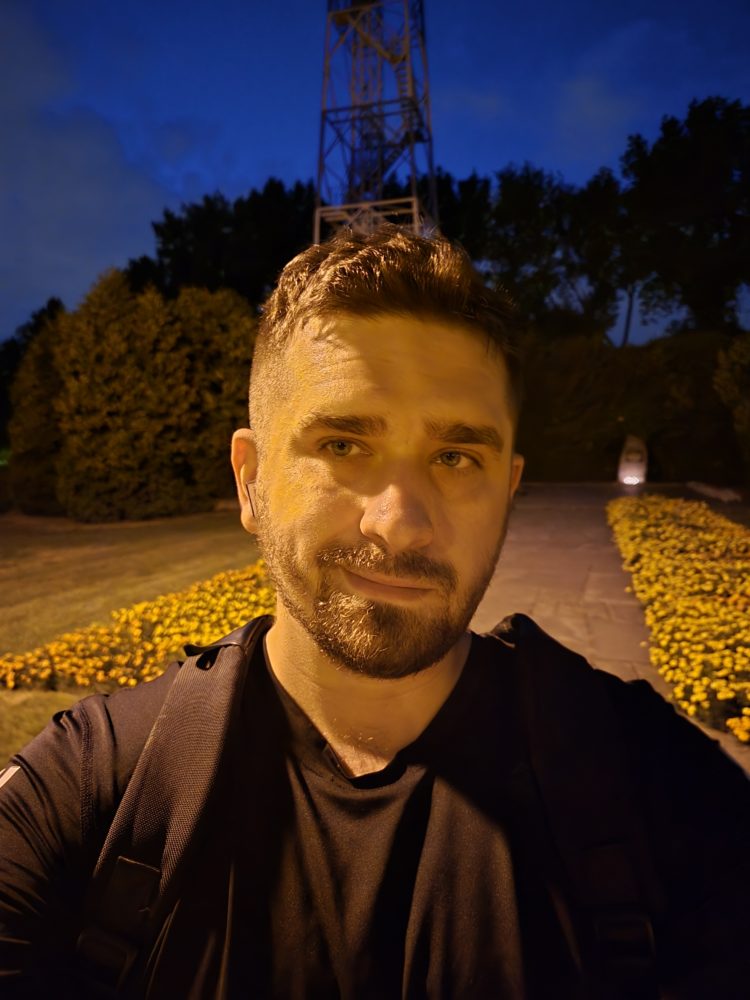 portret w trybie nocnym