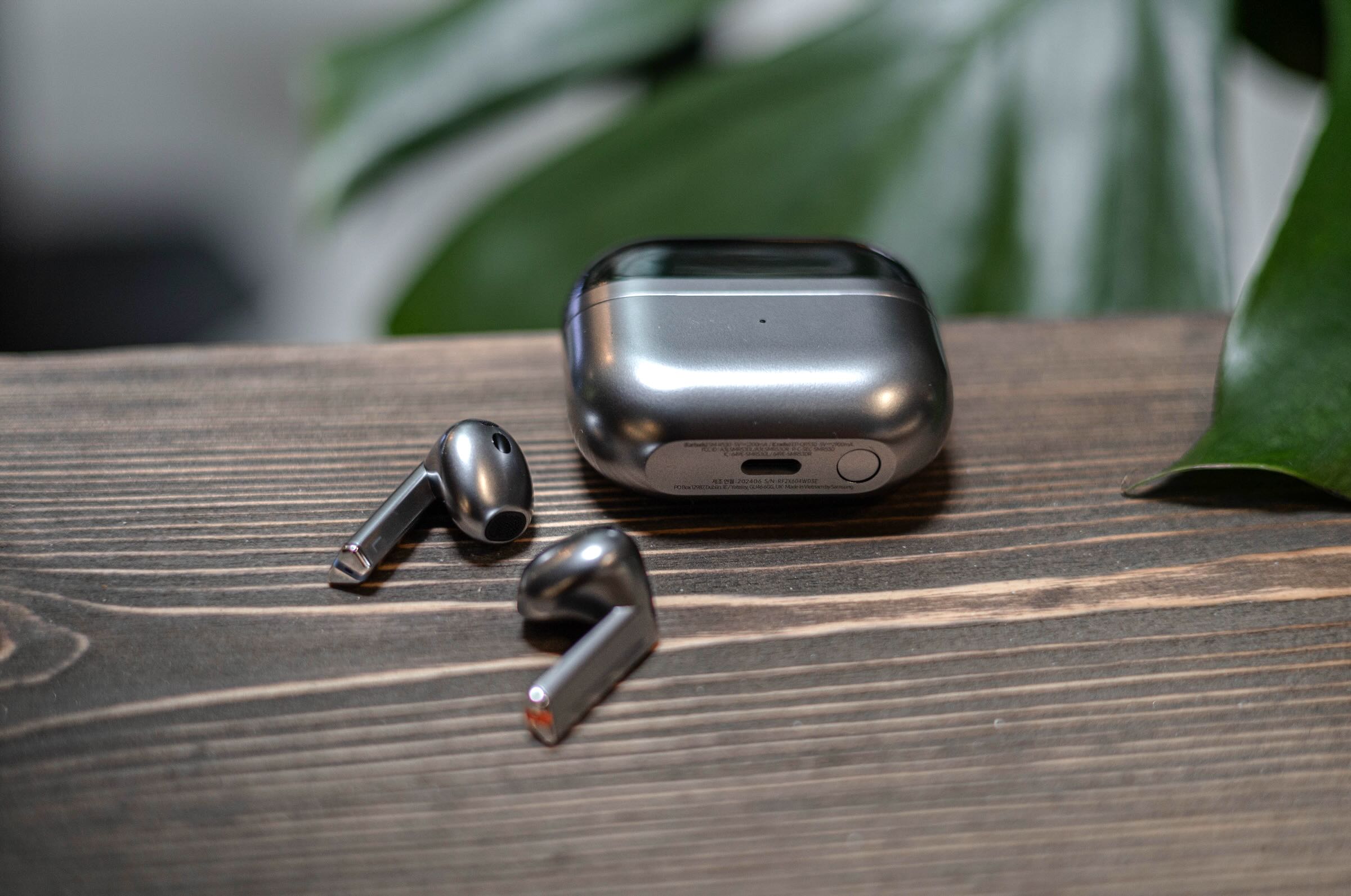 Galaxy Buds3 i Buds3 Pro - pierwsze wrażenia. Co oni wpakowali do tych słuchawek?!