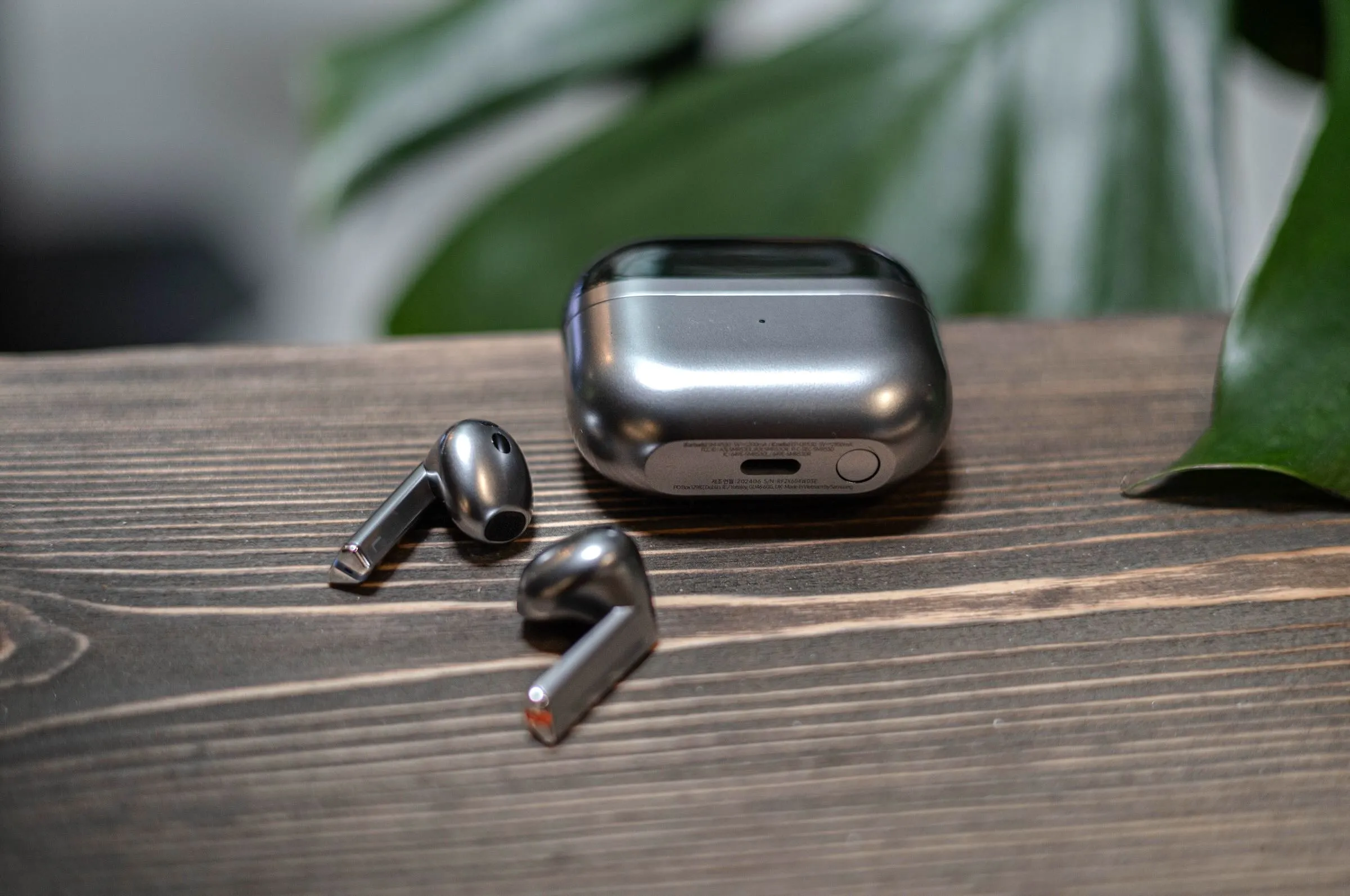 Galaxy Buds3 i Buds3 Pro - pierwsze wrażenia. Co oni wpakowali do tych słuchawek?!