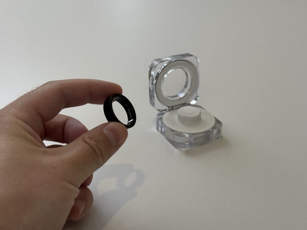 https://ocs-pl.oktawave.com/v1/AUTH_2887234e-384a-4873-8bc5-405211db13a2/spidersweb/2024/07/Samsung-galaxy-ring-pierscien-2-1000x750.jpeg