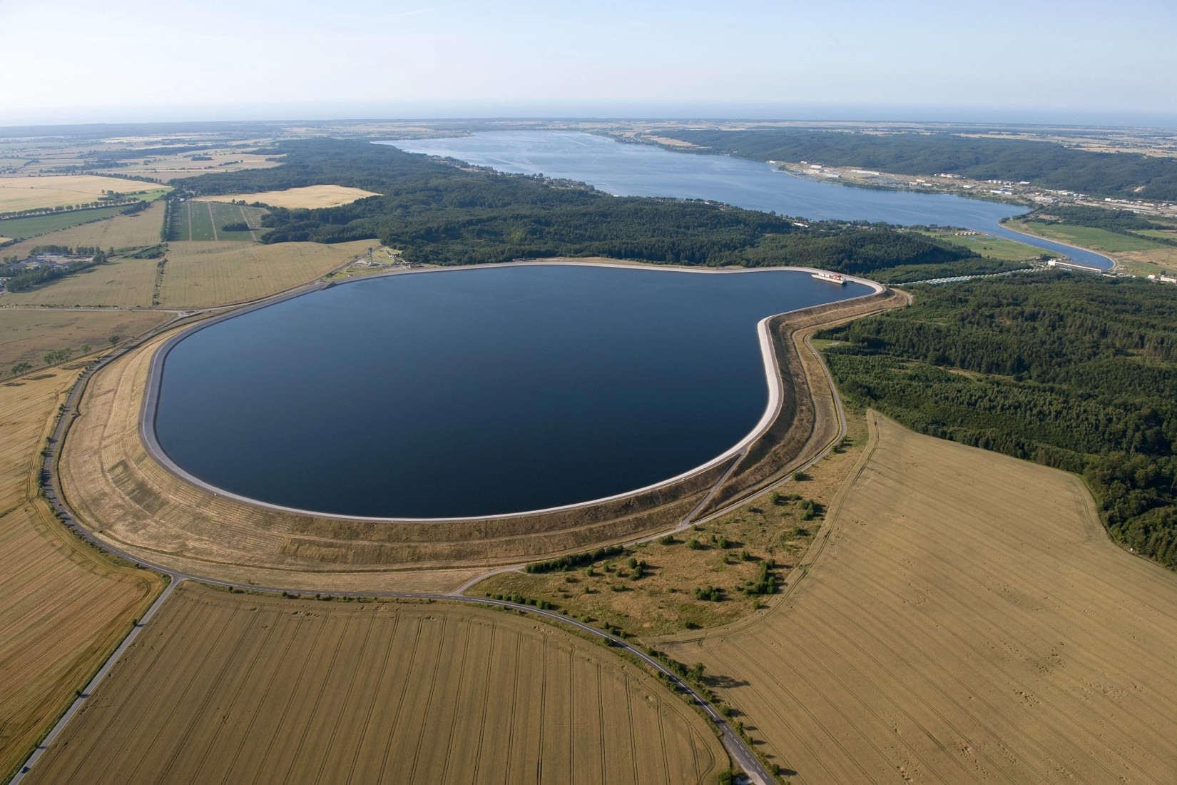 Gigantyczny magazyn energii nad Bałtykiem. Co to oznacza dla Polski?