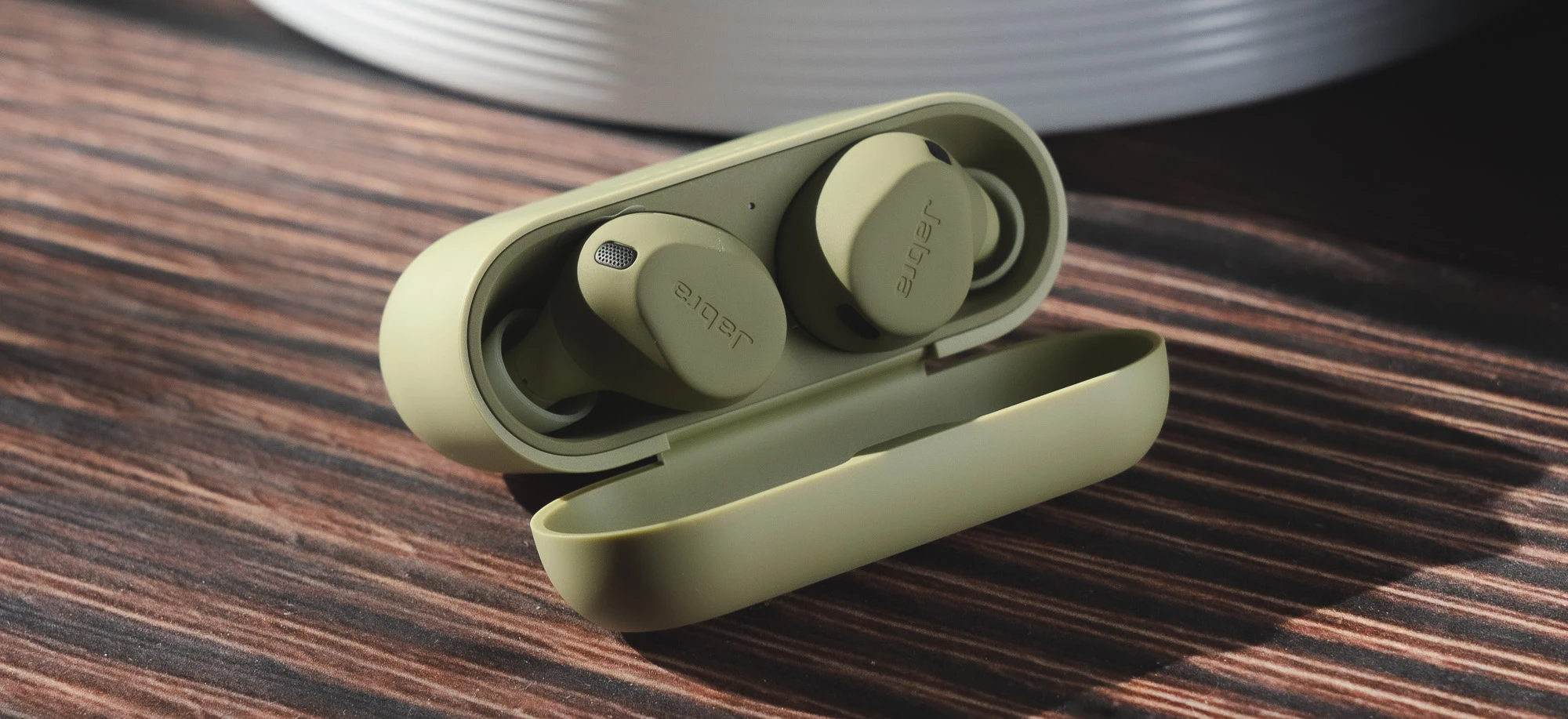 Jabra Elite 8 Active Gen 2, czyli jak poprawić słuchawki, które są świetne - recenzja