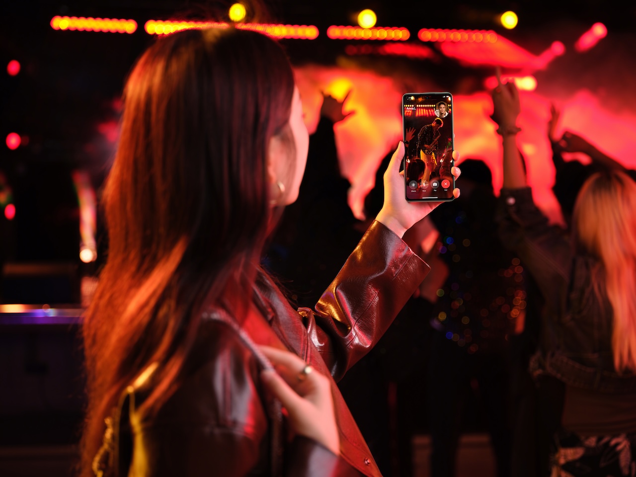 OPPO Reno12 FS 5G class="wp-image-4796405"