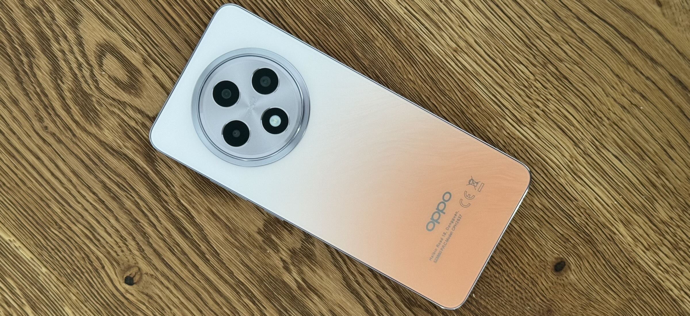 oppo reno12 fs 5g 4