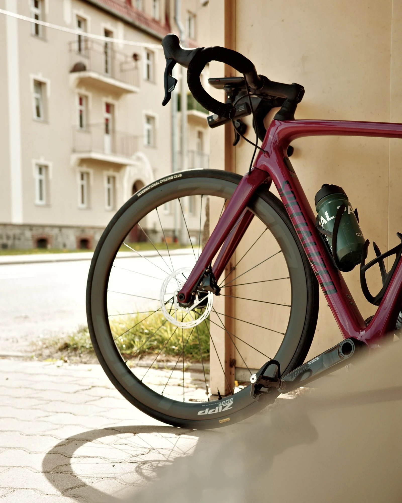 class="wp-image-4842203"
