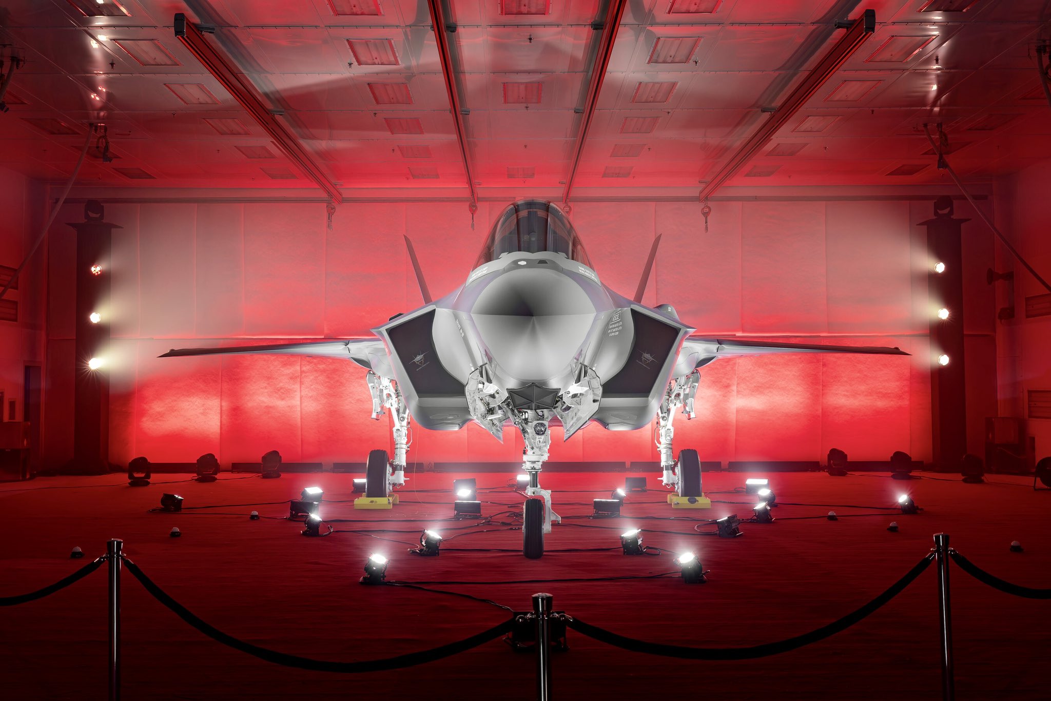 Polskie F-35 Husarz już są. Lockheed Martin złożył piękny hołd naszej historii
