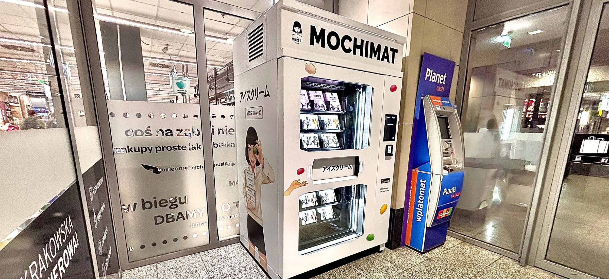 Sprawdziłem Mochimat - automat mochi od Quebonafide. Automatoza w Polsce to inny poziom