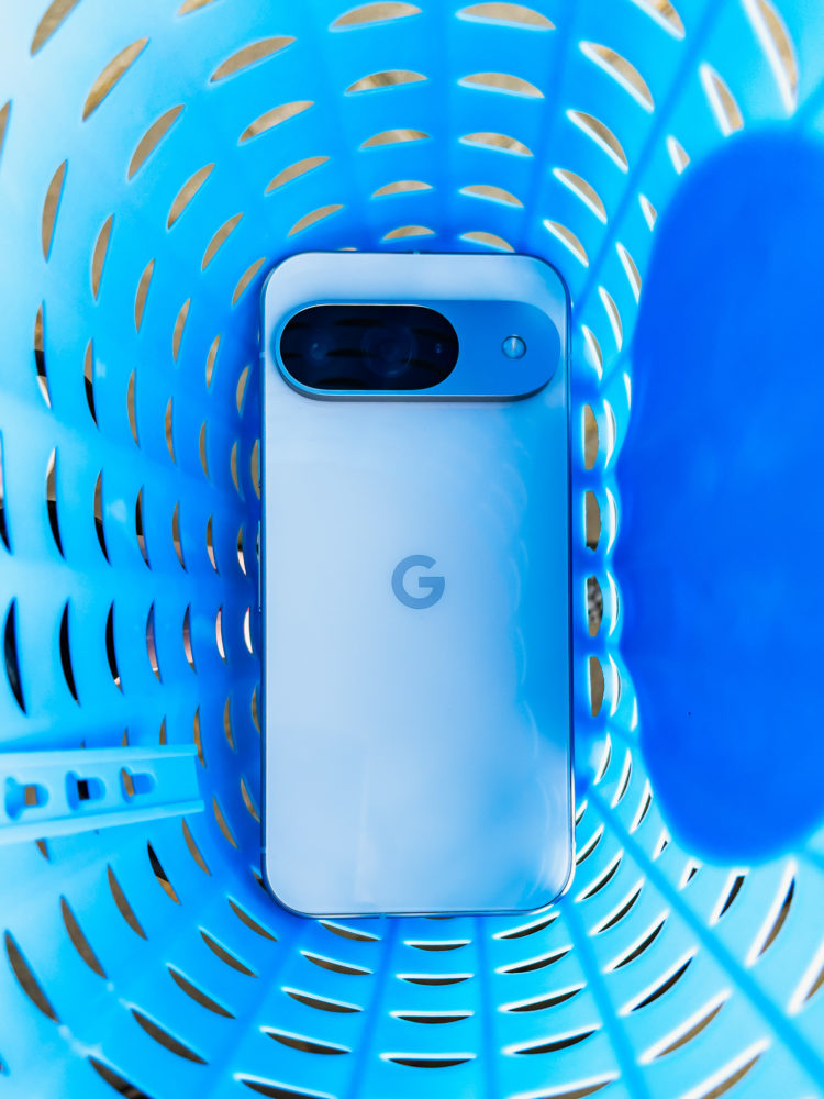 https://ocs-pl.oktawave.com/v1/AUTH_2887234e-384a-4873-8bc5-405211db13a2/spidersweb/2024/08/pixel-1-750x1000.jpg