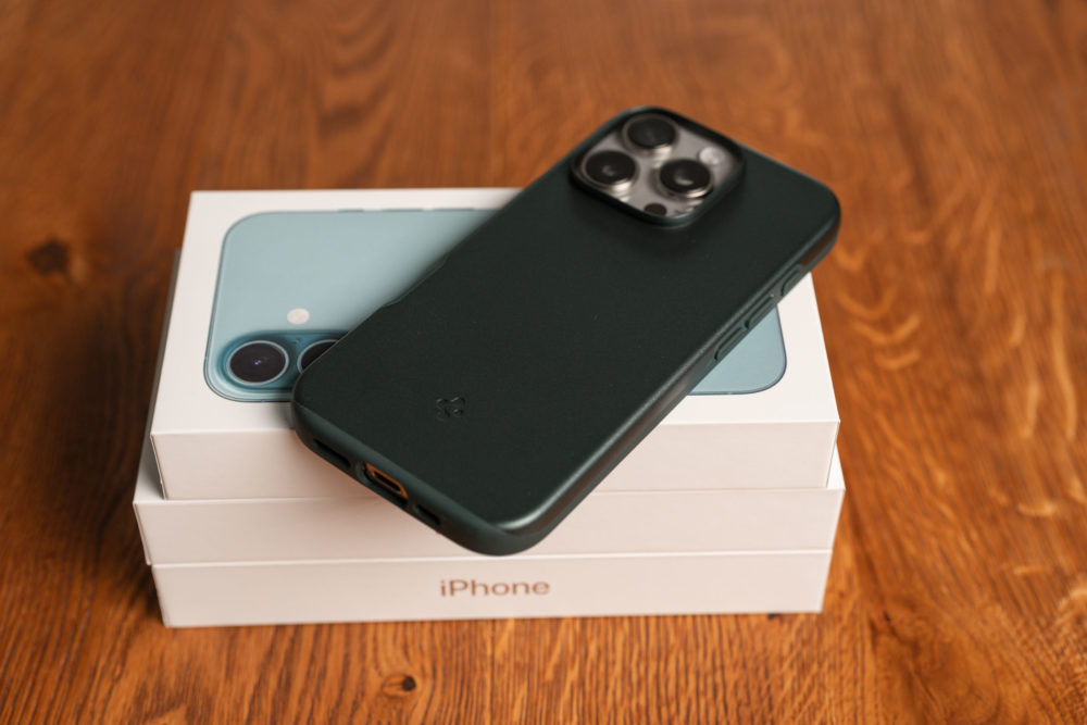 https://ocs-pl.oktawave.com/v1/AUTH_2887234e-384a-4873-8bc5-405211db13a2/spidersweb/2024/09/iphone-16-pro-etui-spigen-thin-fit-case-10-1000x667.jpg