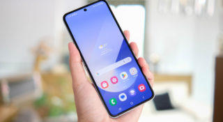 Użytkownicy Samsungów z nietypowymi powiadomieniami. Koncern prosi, by przeszli na aplikację Google'a