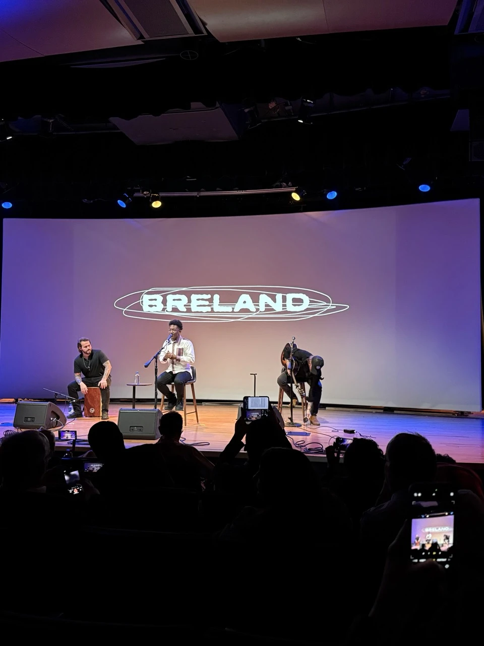 Po prezentacji koncert zagrał Breland, który od początku jest związany z Amazon Music