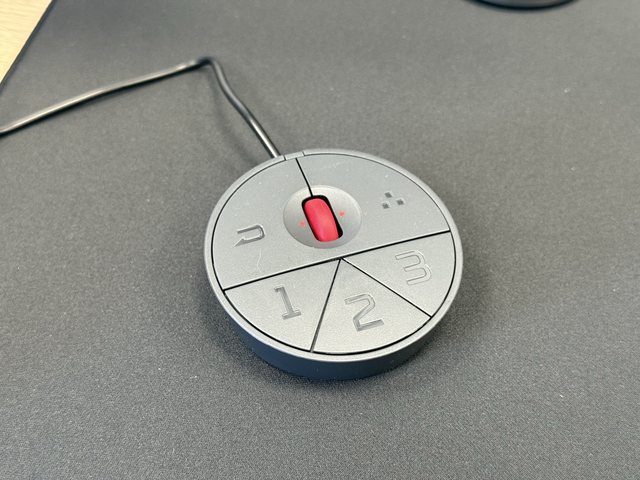 Benq Zowie XL2566X+ - pilot