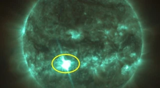 Ależ błysnęło! Nasze Słońce pokazało pazury, przerwa w łączności radiowej na Ziemi