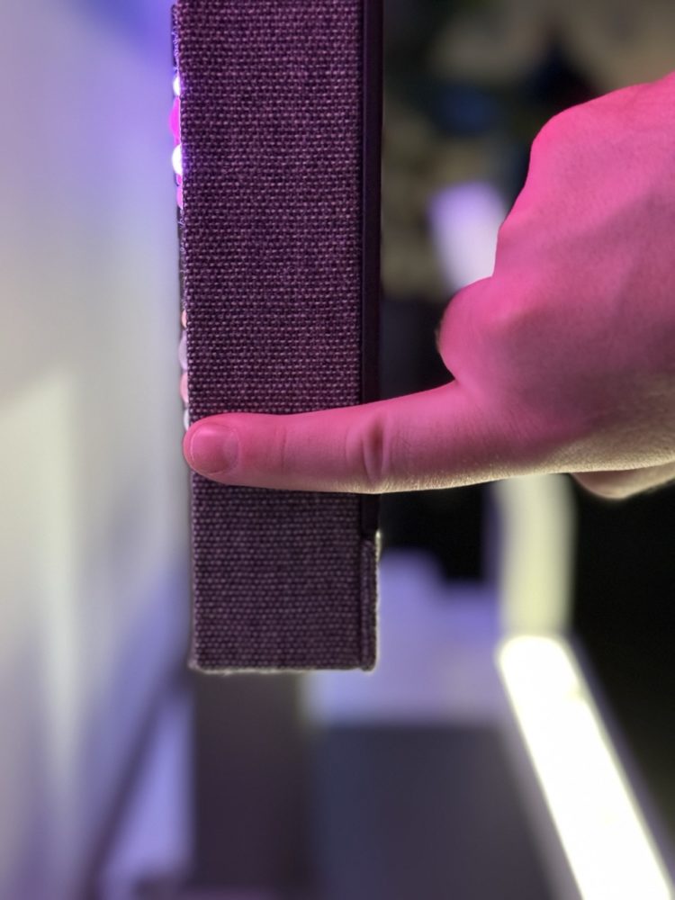 https://ocs-pl.oktawave.com/v1/AUTH_2887234e-384a-4873-8bc5-405211db13a2/spidersweb/2024/10/Philips-OLED-959-01-750x1000.jpeg