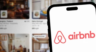 Wchodzisz na Airbnb, a tam pustki. Tak może być wkrótce, bo rząd bierze się za wynajmem 