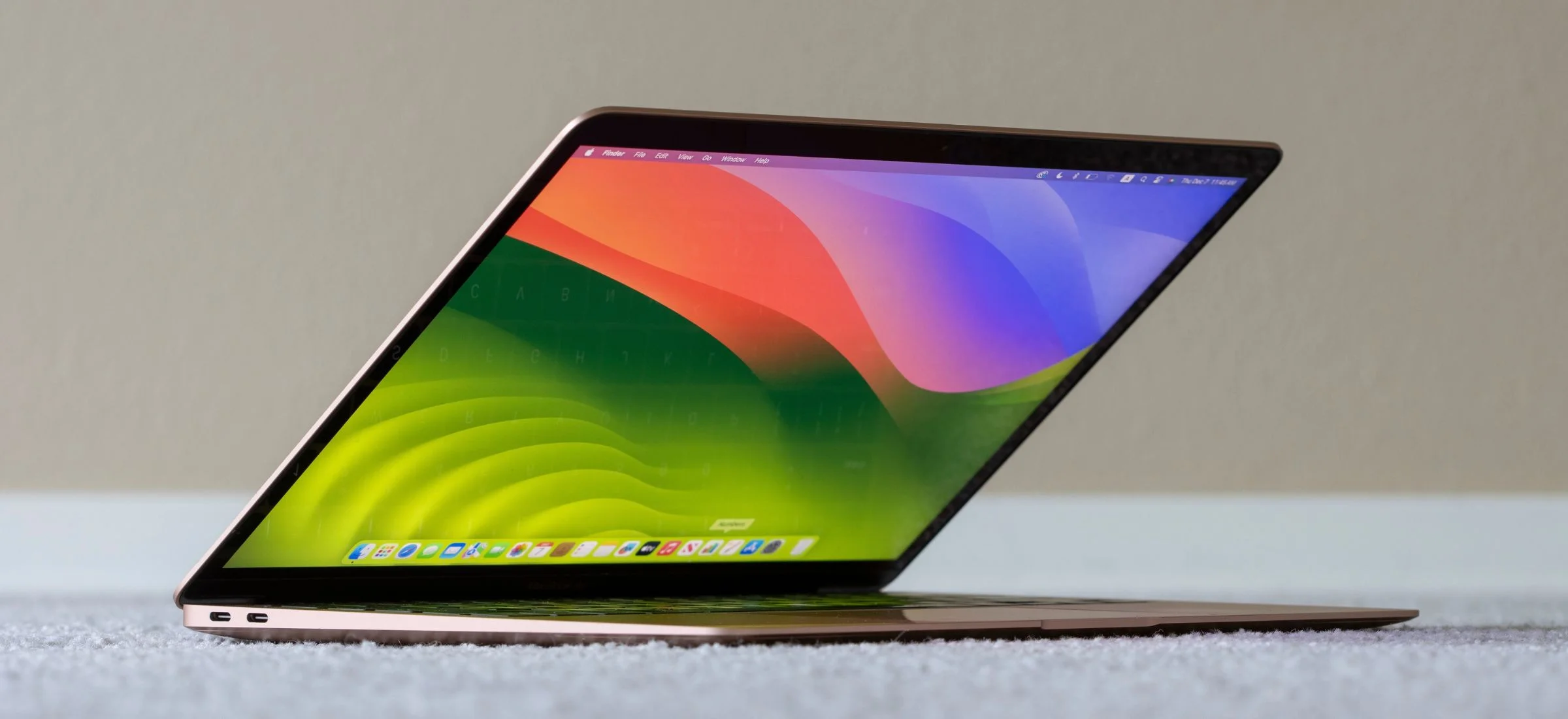Co zamiast MacBooka Air M1? Wybieramy najlepsze alternatywy